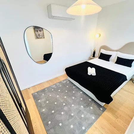 Appartamento Pink House Beautiful 2 Bedroom Flat In Center