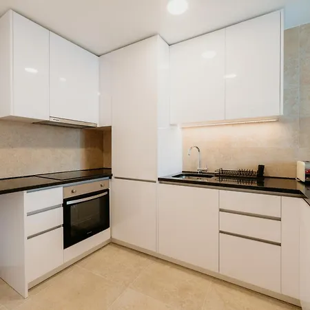 Pink House Beautiful 2 Bedroom Flat In Center Appartamento Lisbona