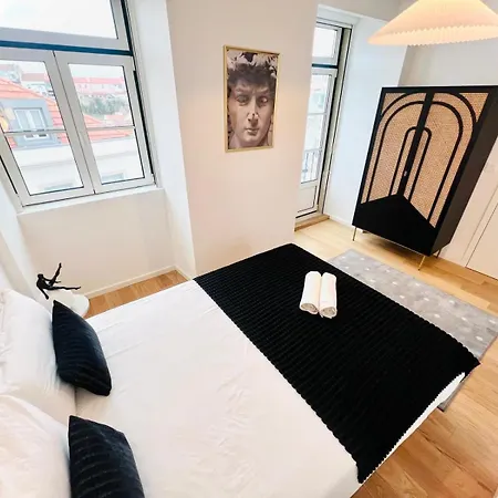 Pink House Beautiful 2 Bedroom Flat In Center Apartment