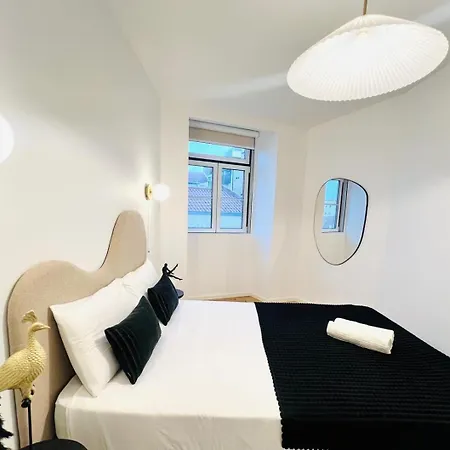 Appartement Pink House Beautiful 2 Bedroom Flat In Center Lissabon