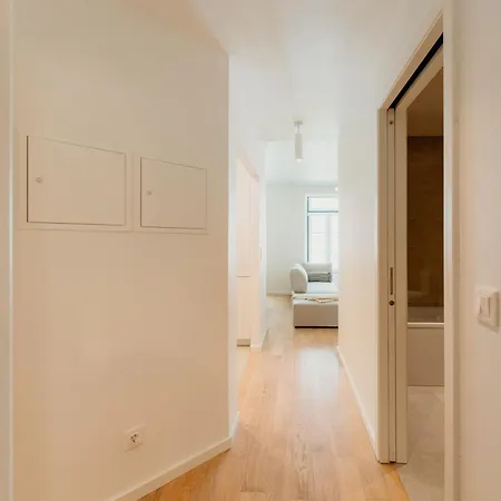 Pink House Beautiful 2 Bedroom Flat In Center Apartment