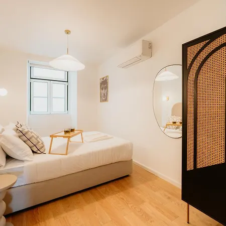 Apartment Pink House Beautiful 2 Bedroom Flat In Center *
