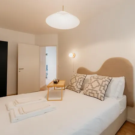 Pink House Beautiful 2 Bedroom Flat In Center Apartment *
