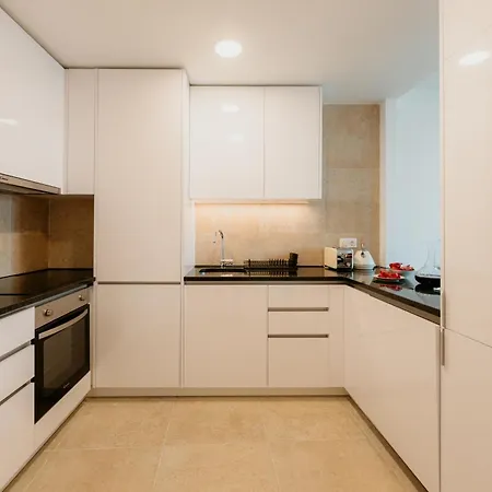 Pink House Beautiful 2 Bedroom Flat In Center Apartment