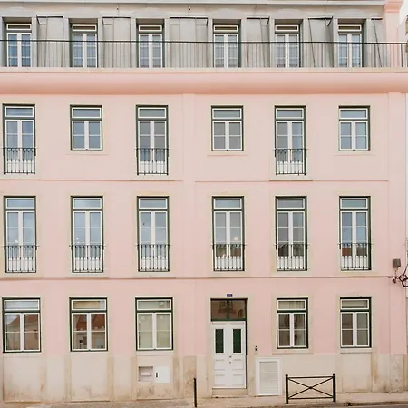 Pink House Beautiful 2 Bedroom Flat In Center Διαμέρισμα
