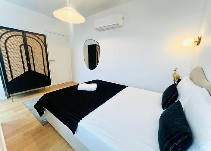 Pink House Beautiful 2 Bedroom Flat In Center Appartement