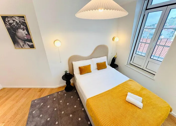 Pink House Beautiful 2 Bedroom Flat In Center Appartement Lissabon