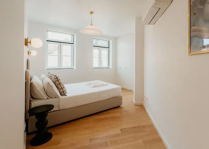 Pink House Beautiful 2 Bedroom Flat In Center Appartement Lissabon